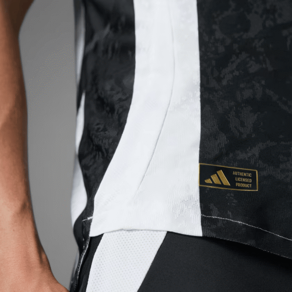 JUVENTUS HOME JERSEY 2024/25(Player Edition)